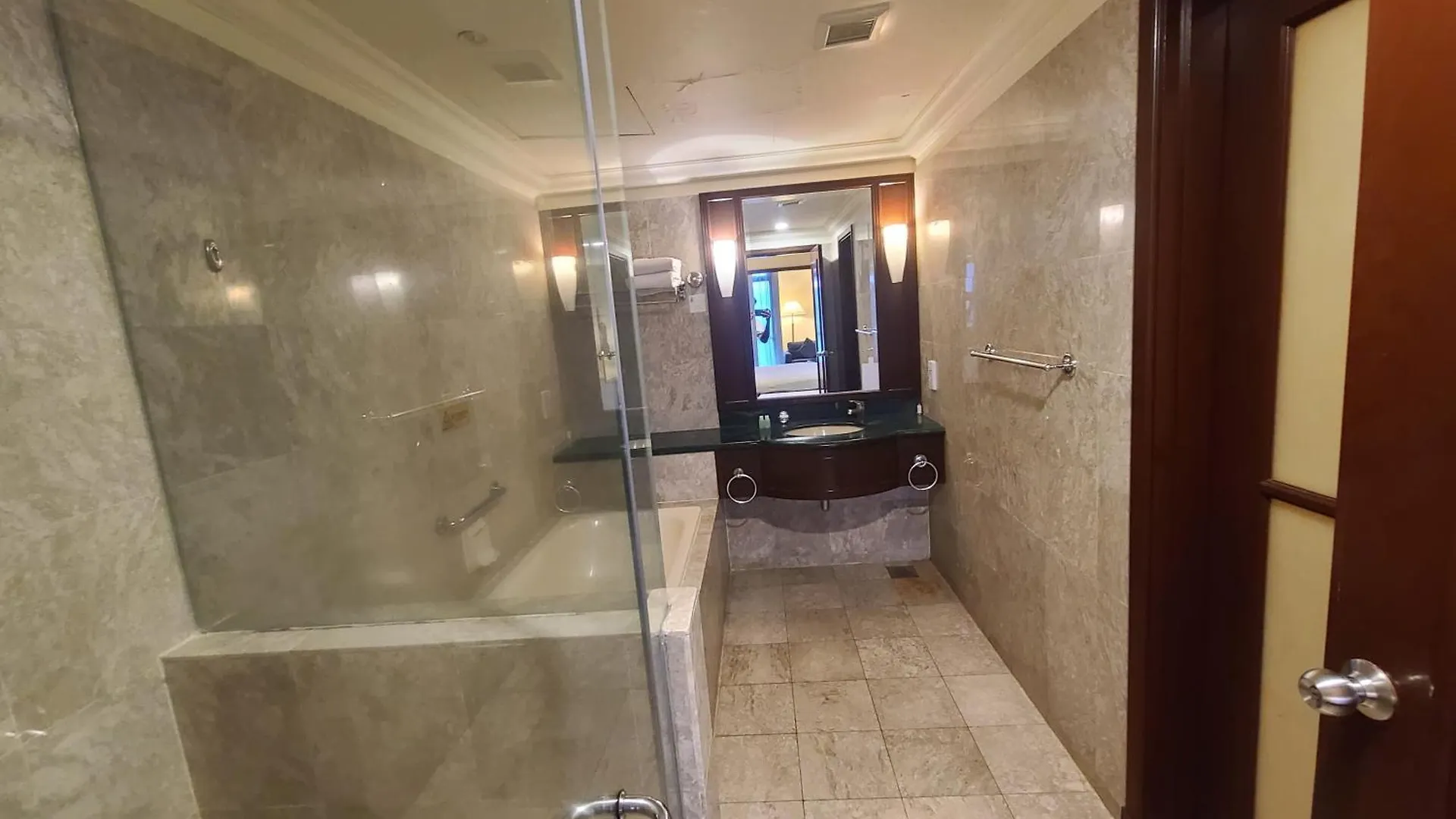 Kl Time Square Hotal Sarvice Suite Kuala Lumpur Guest house